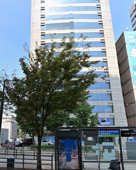 공매 나온 오피스 희비...용산 KY빌딩 낙찰, 역삼동 코원타워 유찰