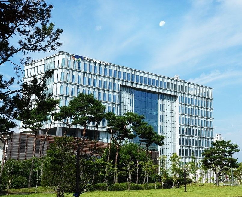 국민연금, 1.2조 국내 부동산 '오퍼튜니스틱·대출형 펀드' 운용사 4곳 뽑는다