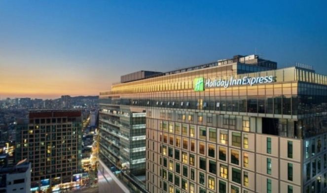 애경타운, 홀리데이인익스프레스 홍대 540억 인수...BNK증권서 300억 조달