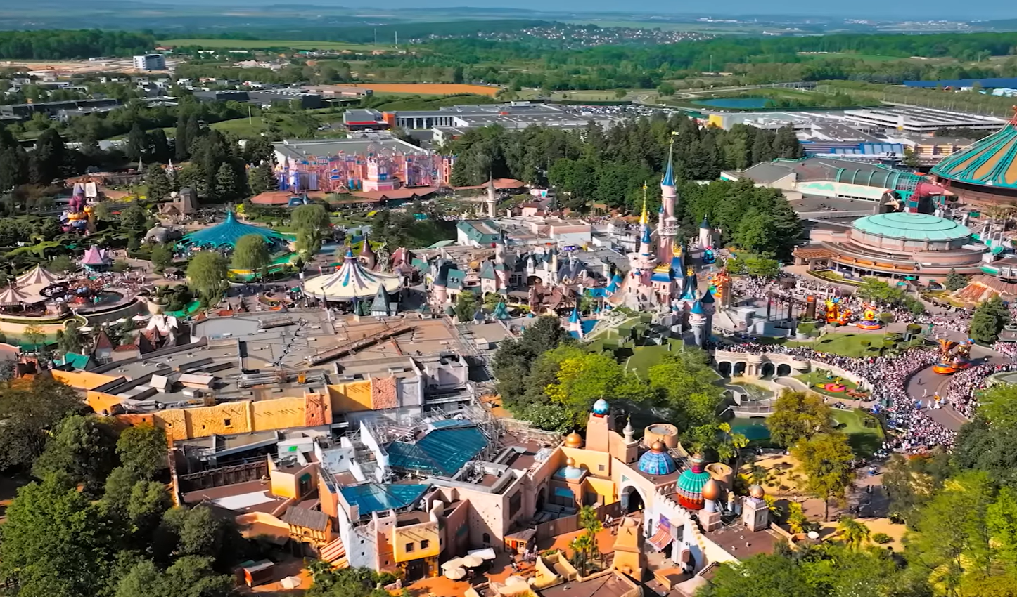 아이스크림바 $6.50, 줄 안 서는 패스 $449 —디즈니는 어짜다 '상위 10%의 놀이터'가 됐나