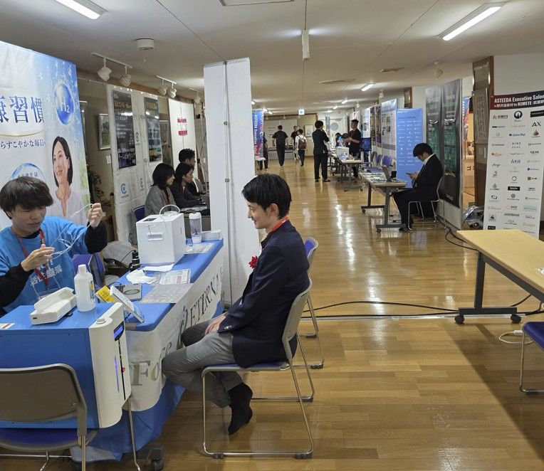[Dispatch] In an Onsen Village Gymnasium, a Table Tennis Club Stages Three Days of Korea–Japan Trust