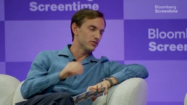 Lucas Shaw asks about production conditions and federal incentives. Image: frame from the Bloomberg Screentime interview.