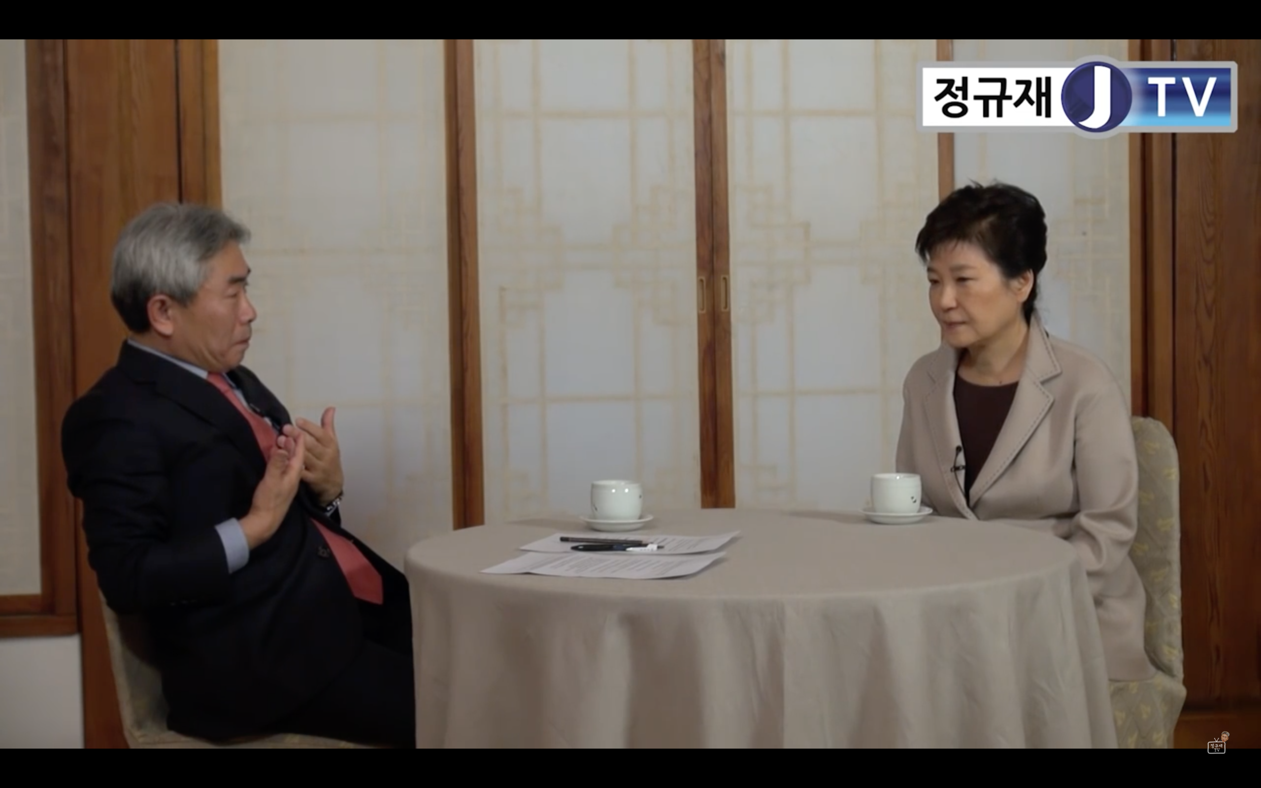 “Fake News” Nudges Senior South Koreans Toward Social Media