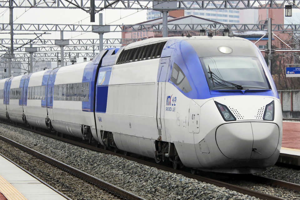 Foreigners Rail at Korail's Two-track Olympic Booking Discrimination