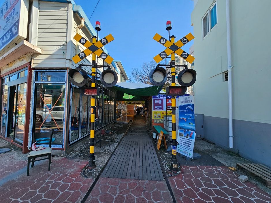 레트로 감성 여행지로 떠오른 군산