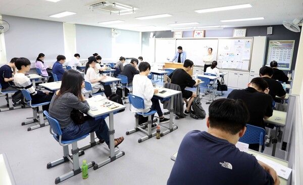 “꿈보다 안정”… 청년층 공무원 선호도 여전