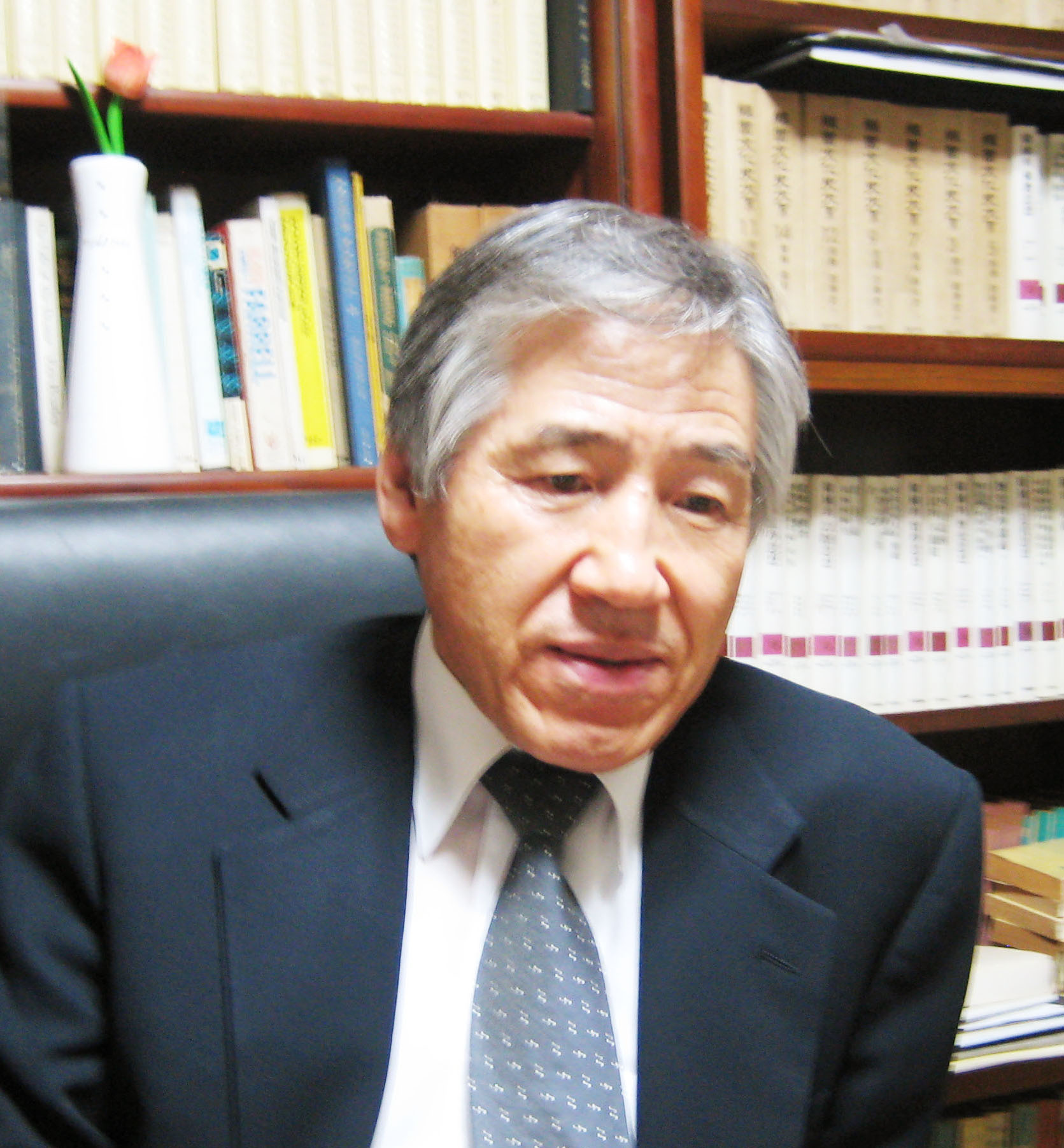 우리 이제 사랑하지 않을 수 없다