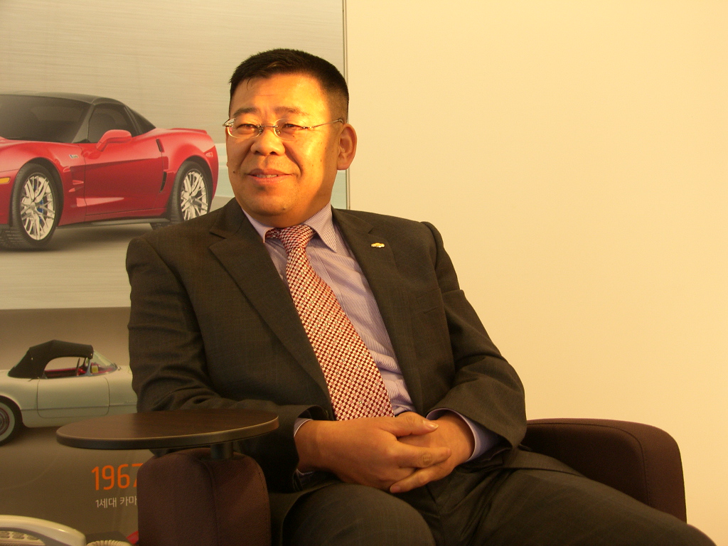 학교라는, 꿈꾸는 무대 위의 주인공들에게