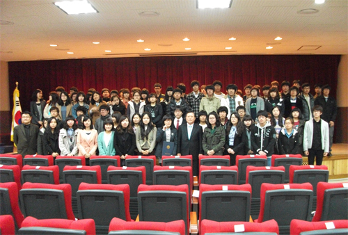 ‘2011학년도 1학기 수능성적우수자 장학금 수여식’ 개최