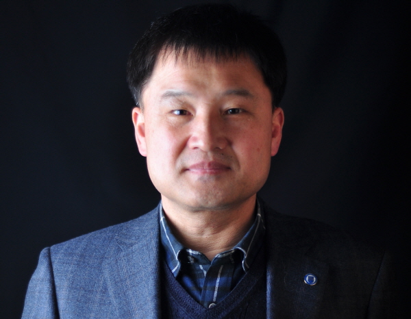 최윤 교수 국가보훈자유평화상 수상