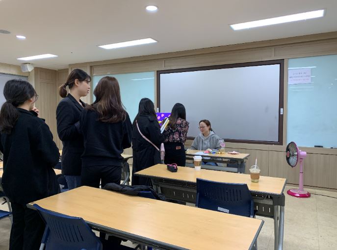 최은영 작가와 독자가 함께 만든 초청 강연