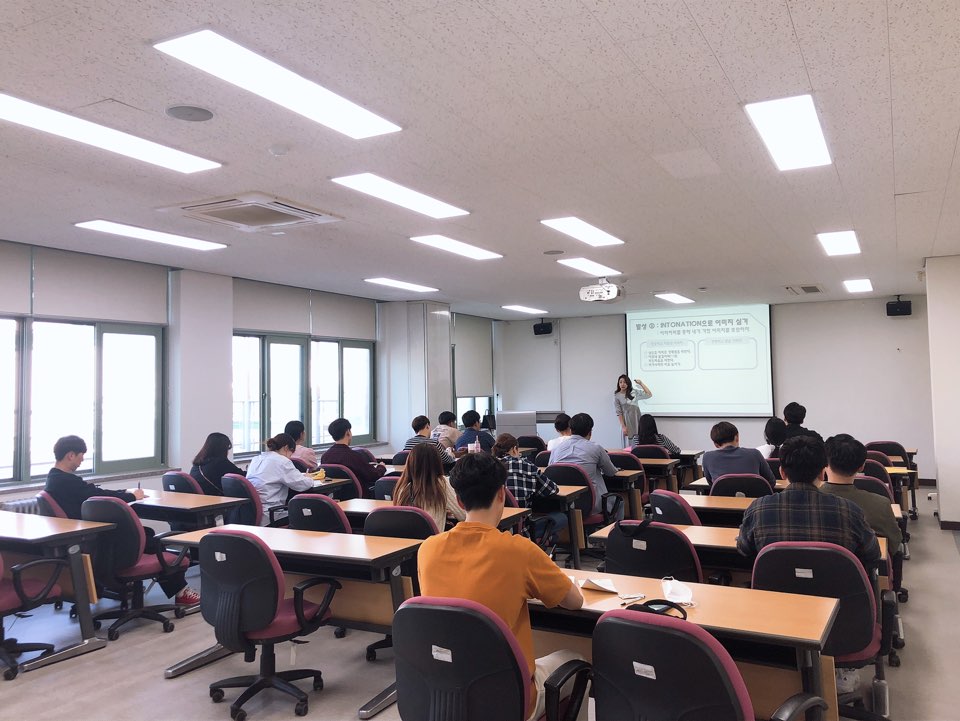 스피치 실력을 키울 수 있는 상상스피치클래스 진행