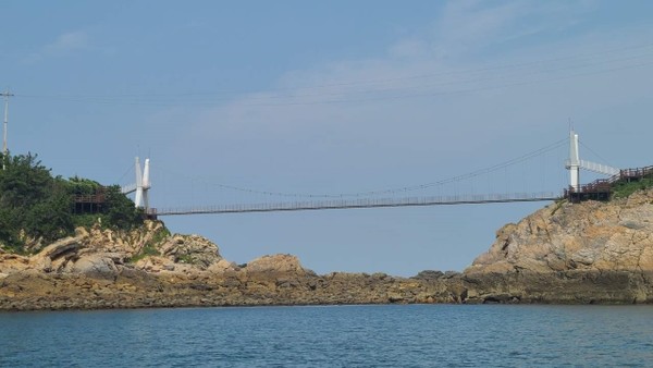 고군산군도의 방파제 섬 ‘방축도’, 출렁다리 개통!
