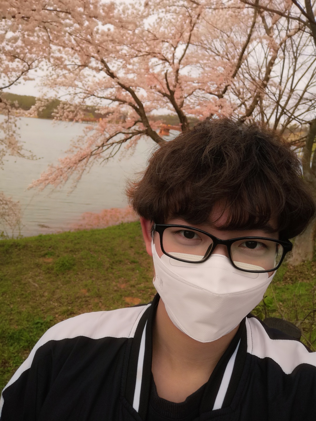 Mamingcheon Decided to Study Abroad at Our University for his Dream