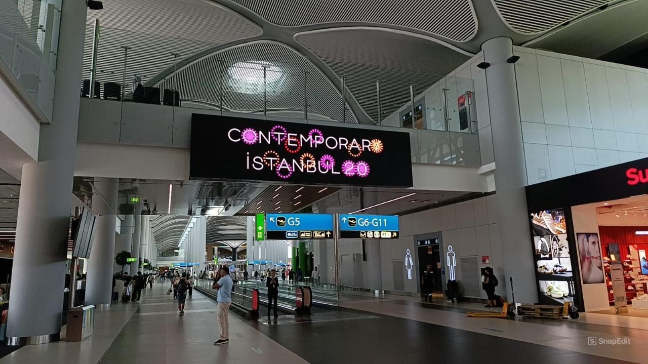터키 이스탄불공항, 현대미술 축제 캠페인...여행객 대상 문화 경험 강화