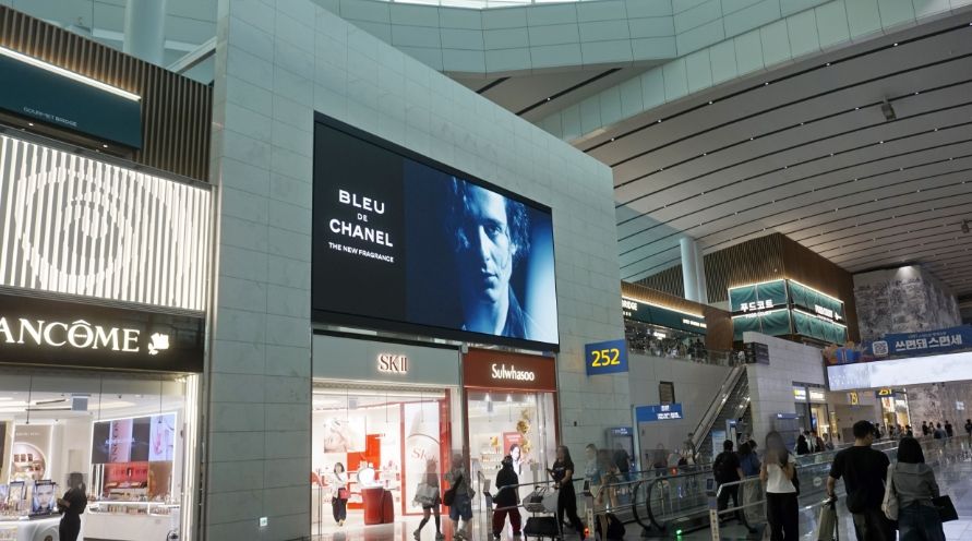 옴니채널 시대, 공항 광고가 주목받는 이유는?