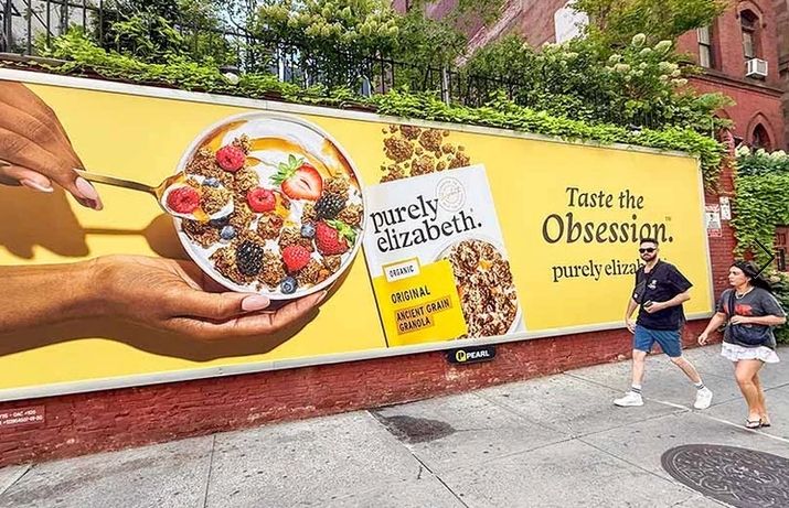 다양한 포맷으로 재구성된 퓨어리 엘리자베스의 옥외광고 캠페인