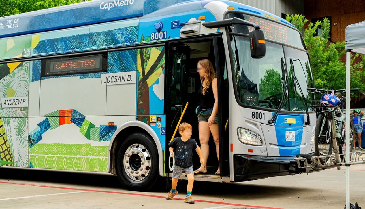 Clear Channel Outdoor to Modernize Transit Advertising Across Austin Through New CapMetro Partnership