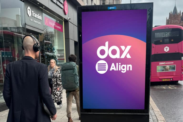 같은 장소에서 보고 듣는다, 디지털 오디오와 OOH를 정렬한 DAX Align 첫 실험