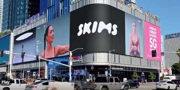 '첫 인상이 브랜드를 만든다' 미국 LA 도심 진입로 장악한 ‘더 목시’ DOOH 매체