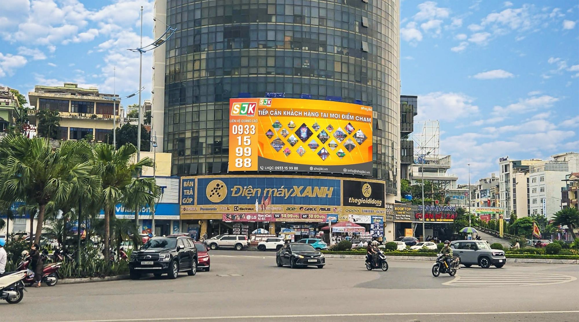 베트남 꽝닌성 하롱시 상업지역 신규 DOOH 매체 등장