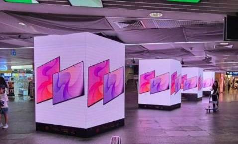 삼성전자, 싱가포르 프리미엄 DOOH 네트워크로  갤럭시 Z 폴드8·플립8 출시 캠페인 전개