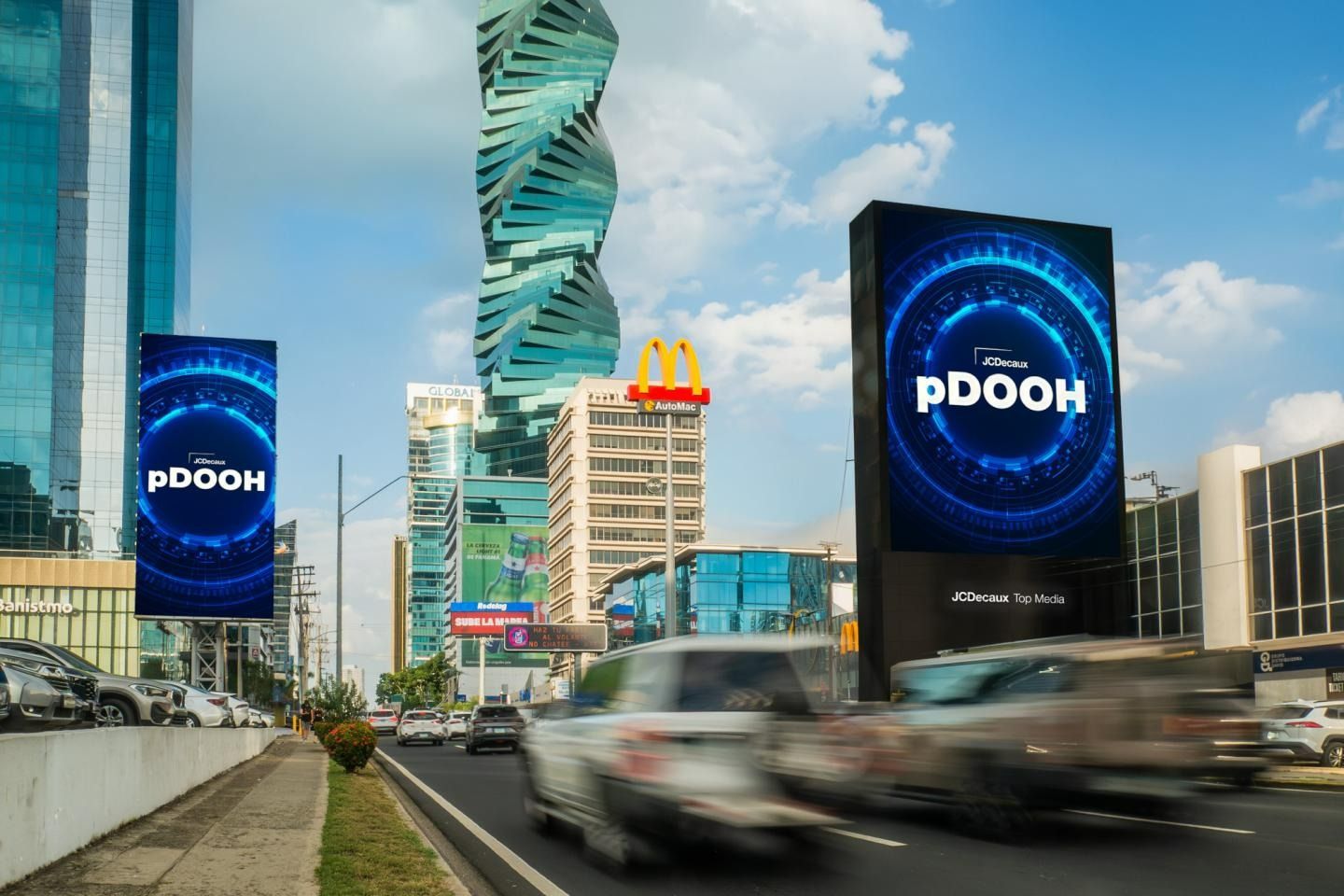 JCDecaux connects 100% of its DOOH inventory to programmatic in 9 Latin American markets