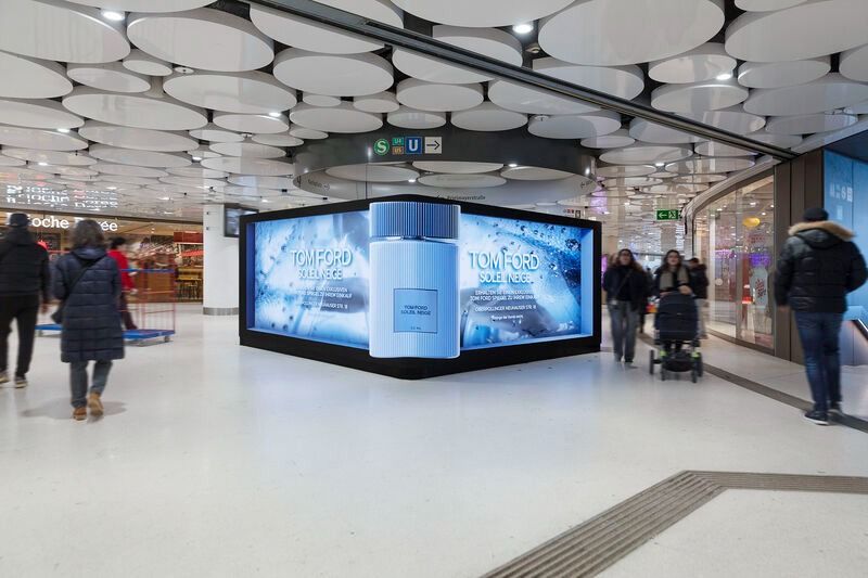 blowUP media Expands Experiential OOH with Flexible Motion Cube LED Platform