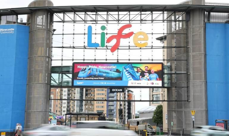 Rail operator Lumo connects the country’s Pride events with Ocean screens