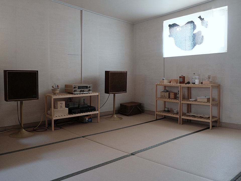 A view of Boyeonjeong’s attic.