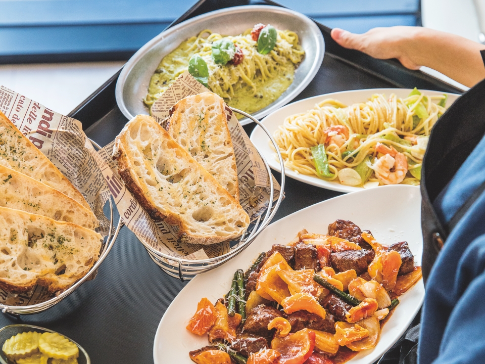 Oh My Cook, the brunch café next to Stay on Page