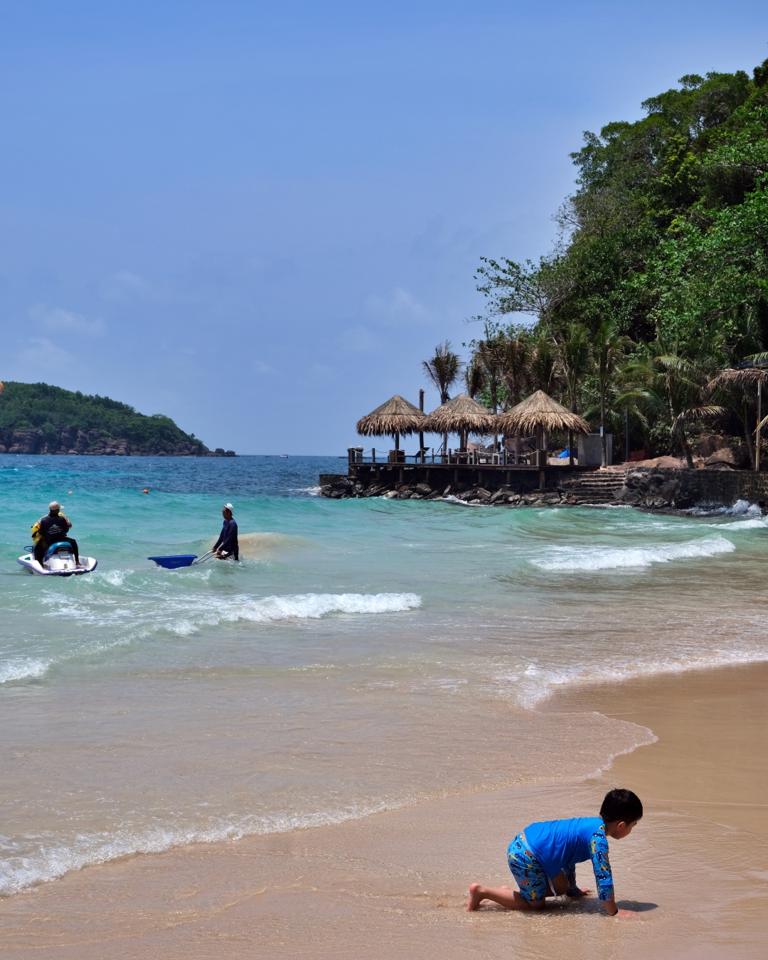 Island hopping tour in Phu Quoc
