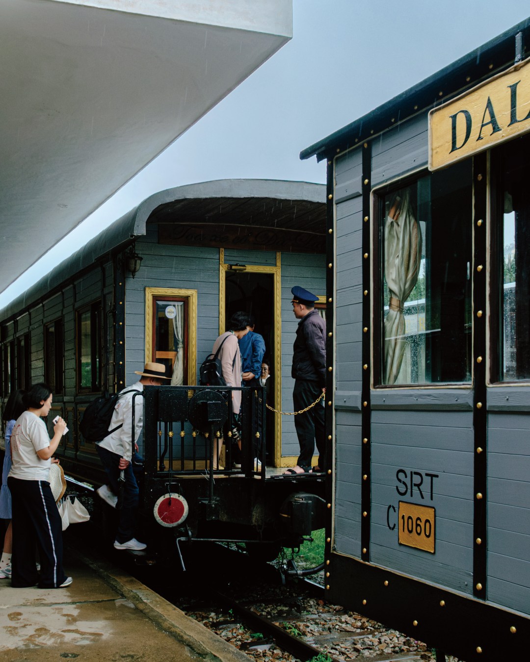 Da Lat Railway Station: French architecture resembling three peaks