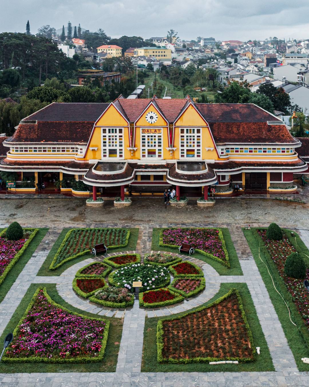 Da Lat Railway Station: French architecture resembling three peaks