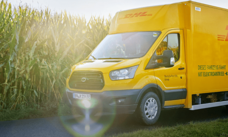 DHL, 정액 요금으로 10% 탄소 감축 시대 연다