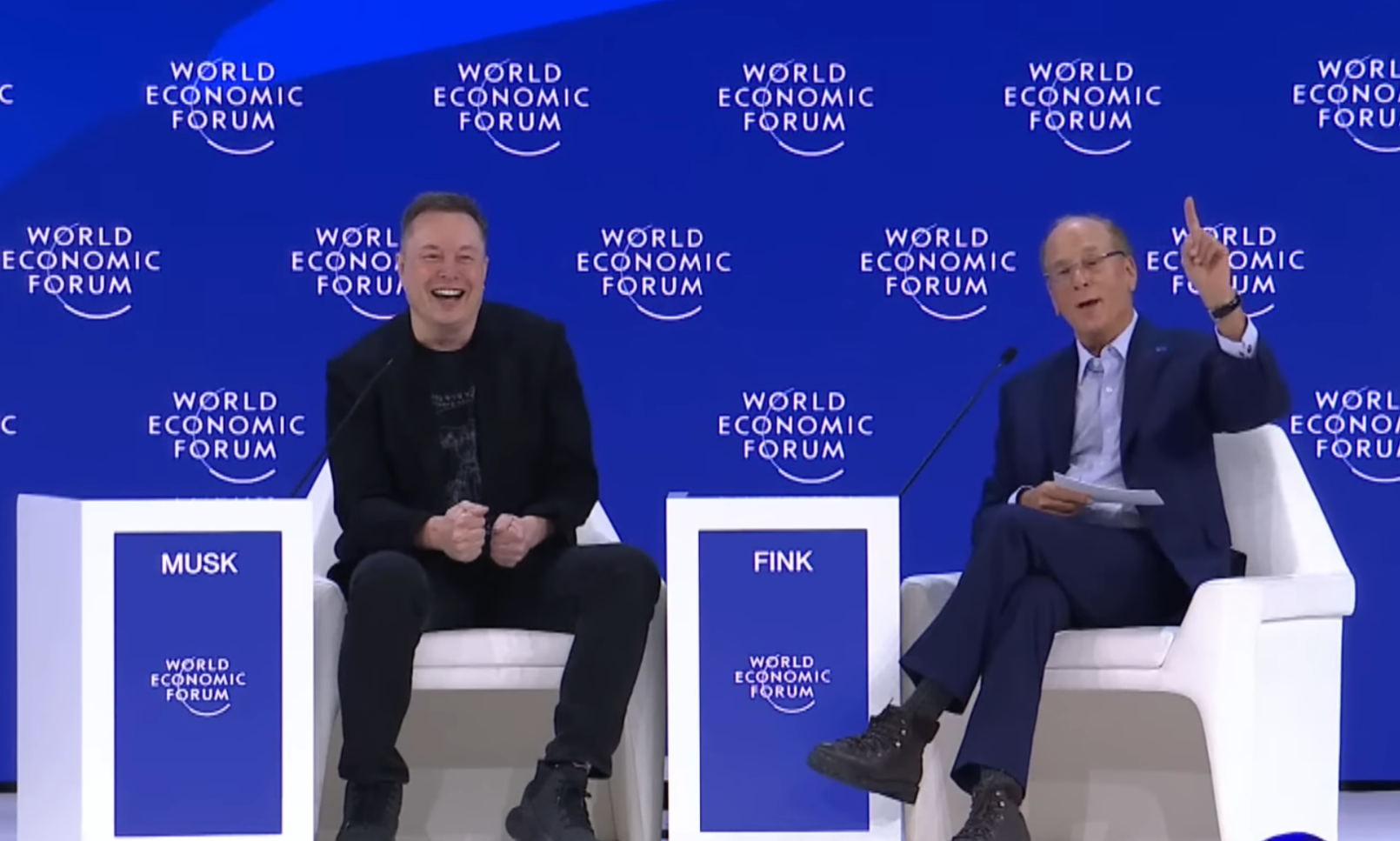 일론 머스크 "AI, 올해 말 인간 능가…2030년엔 전 인류보다 똑똑"