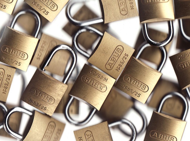 [깡박사의 법수다] 정보의 보호와 산업에서의 활용