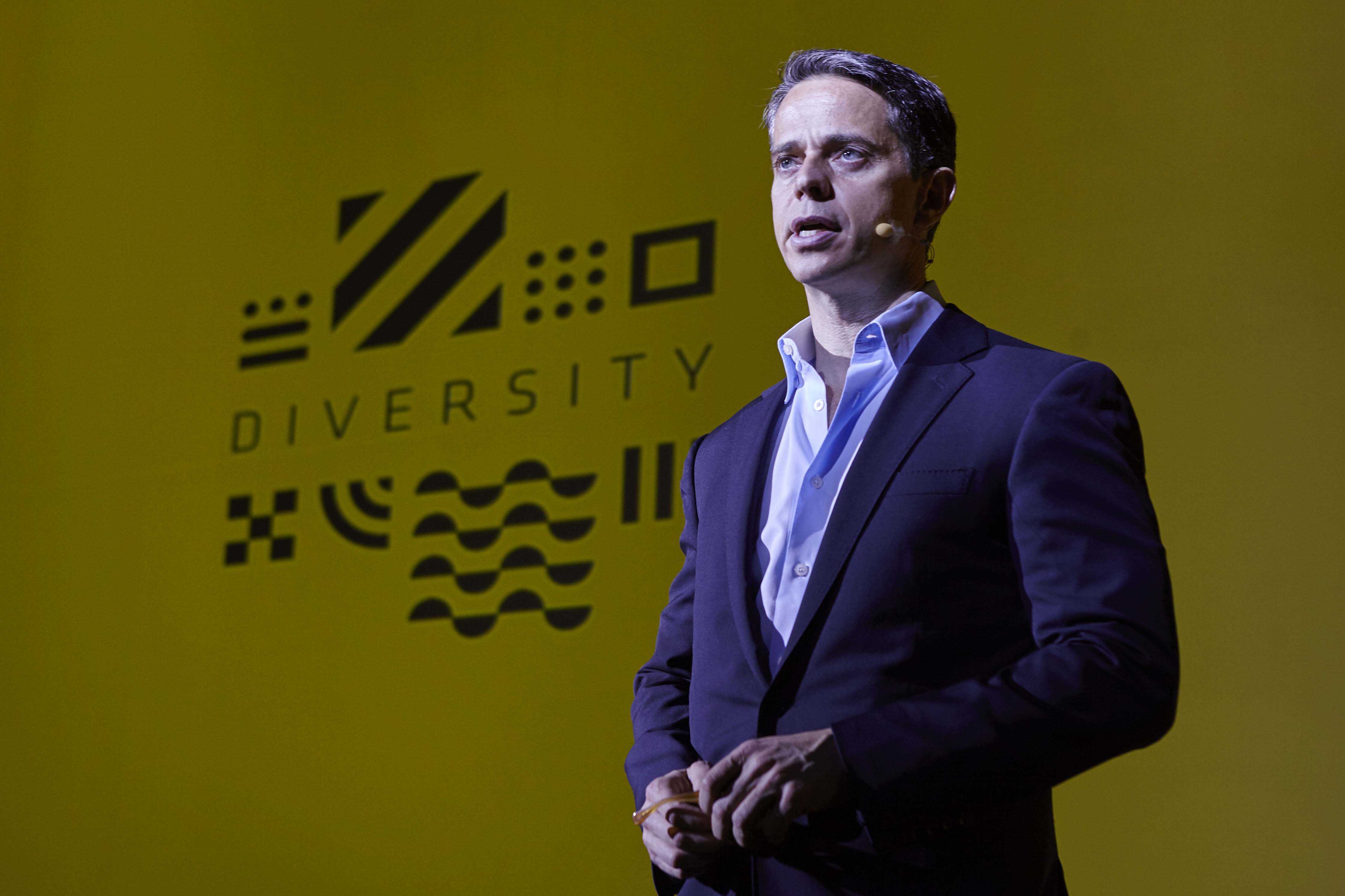 [NDC 2016] 올해 10회...100개 섹션 풍성