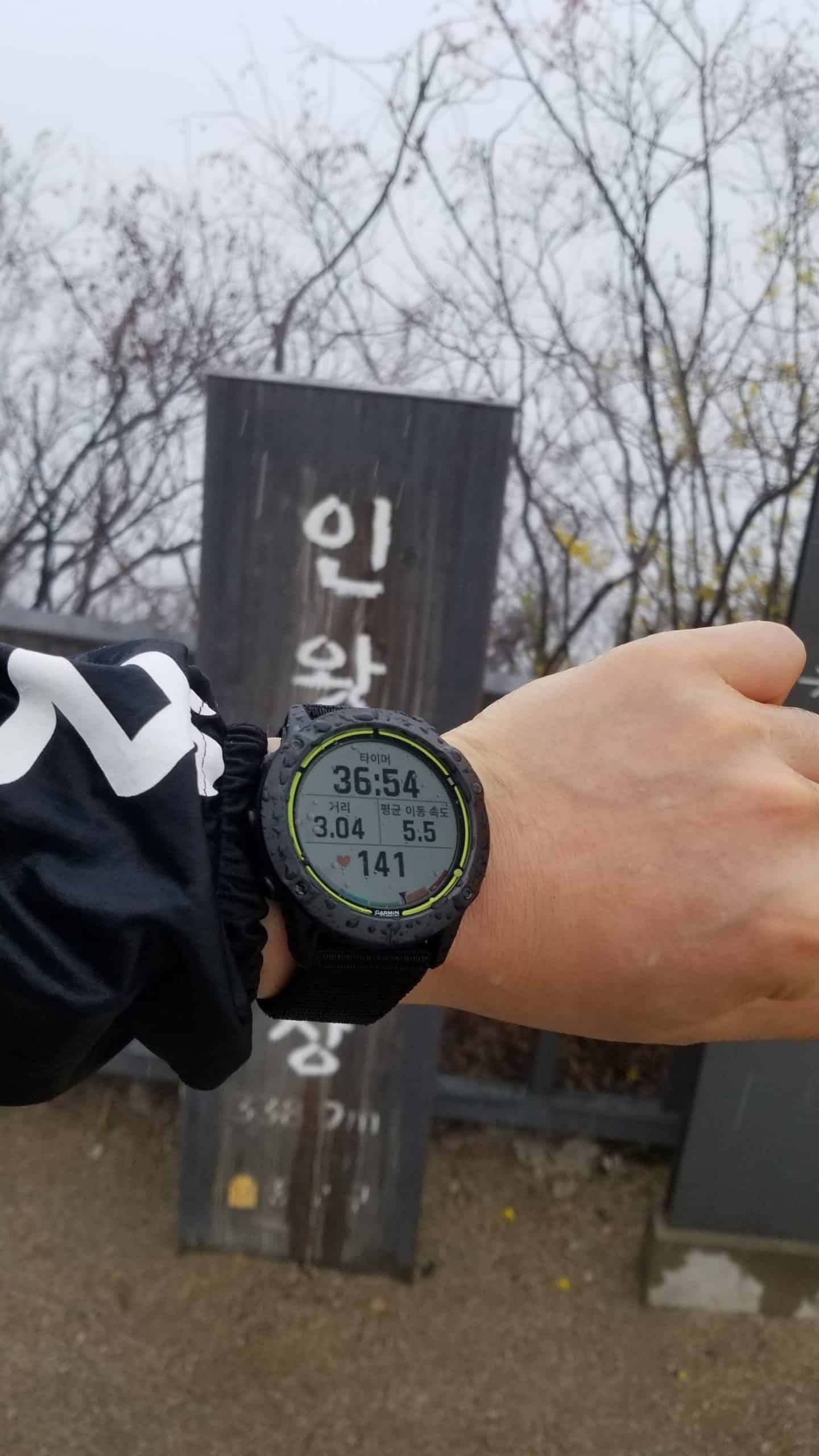 [moonriver’s 써보니]배터리 스트레스 해방···가민 태양광 충전 스마트워치 '엔듀로'