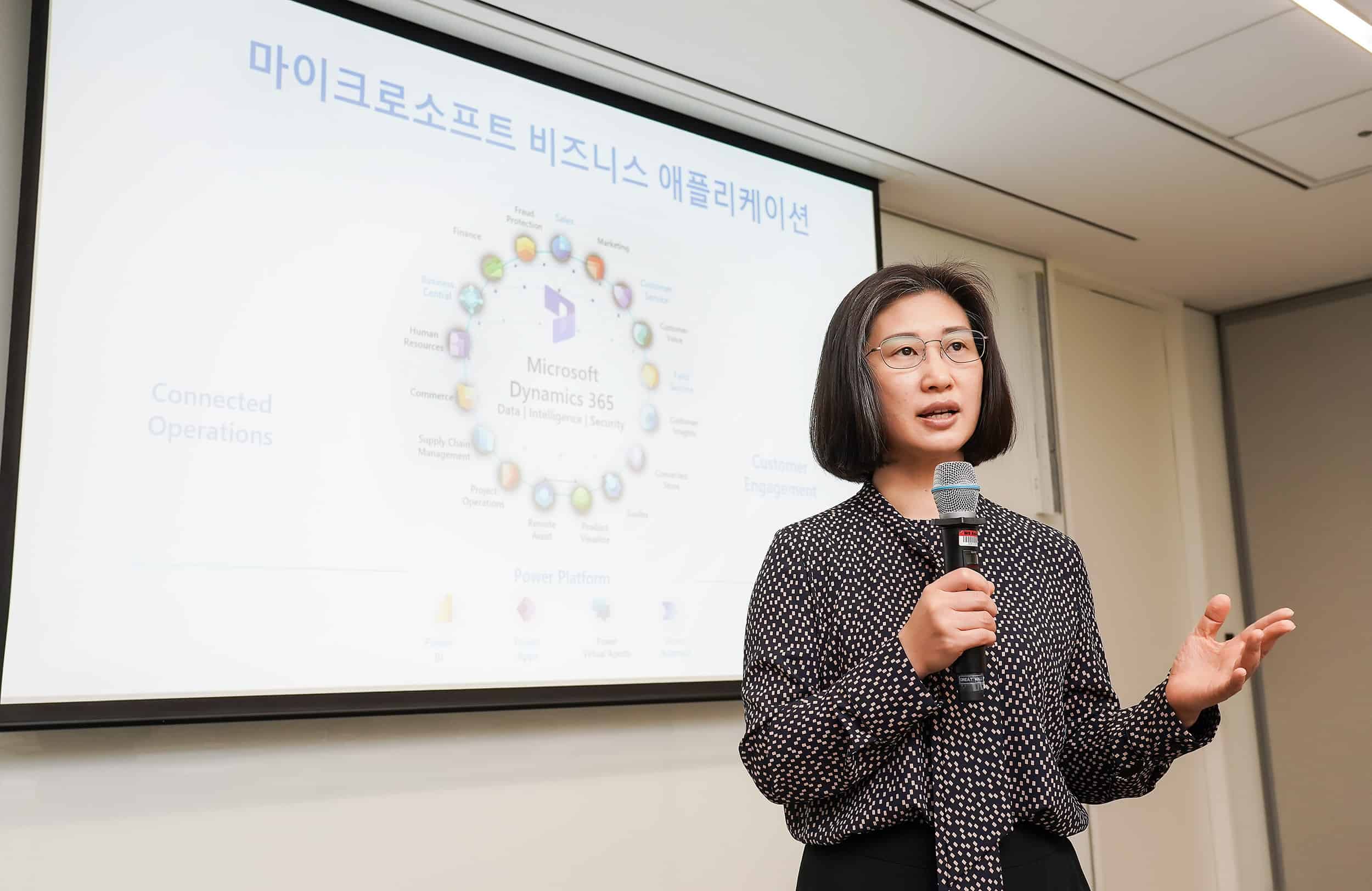 SaaS CRM·CDP·노코드 파워도 한국MS···"한국 데이터센터에서 서비스하는 첫 해외 기업"