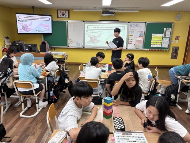 청소년이 환경지킴이로…LG화학, 생태·기후 체험 교육 지원