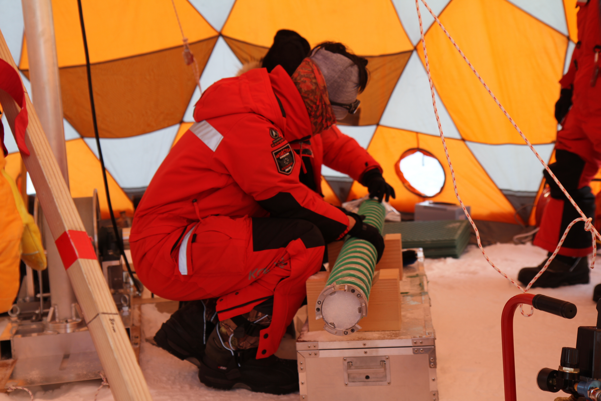 반세기 전 핵실험, 오늘날 지구 대기 과학의 실마리가 되다