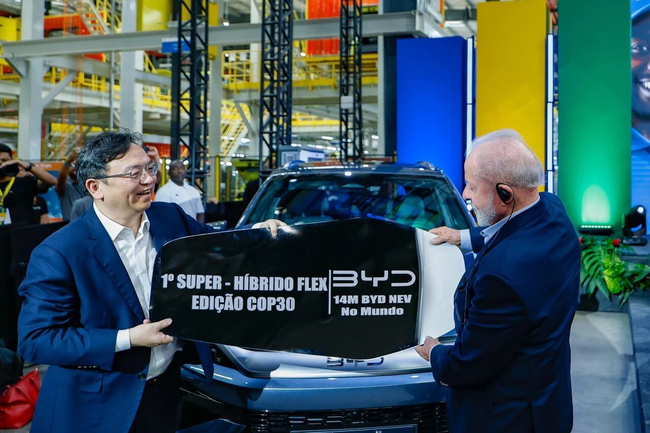 세계 최초 1,400만대 돌파… BYD, 글로벌 녹색전환 상징되다